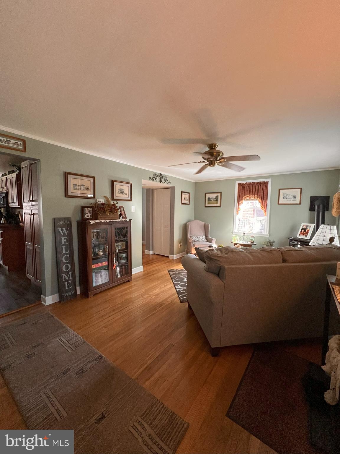 251 LAWNTON ROAD