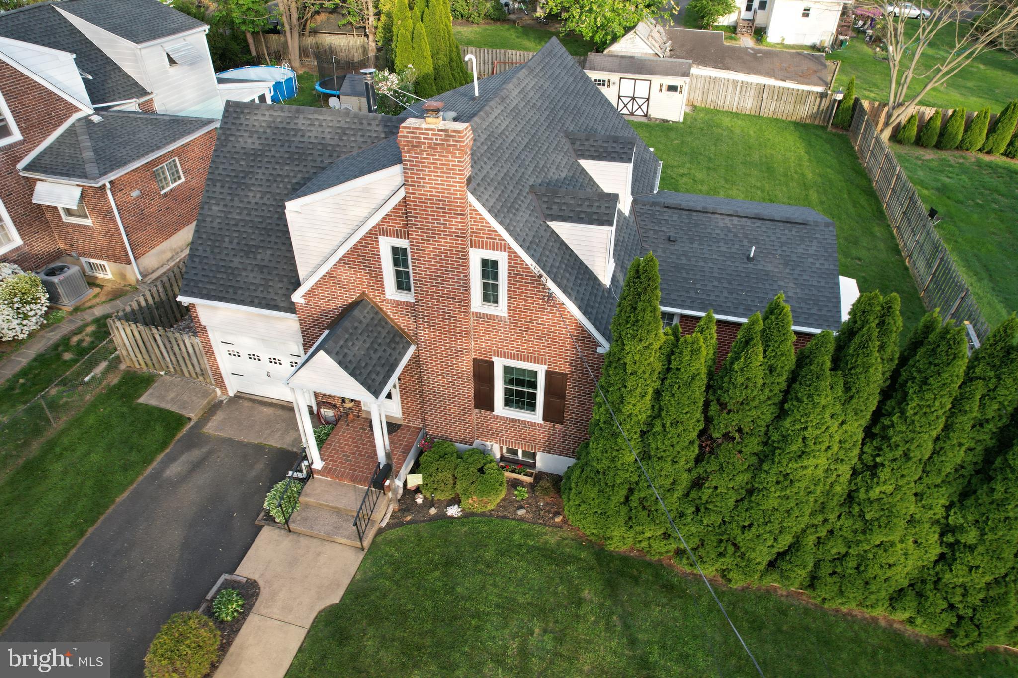 251 LAWNTON ROAD