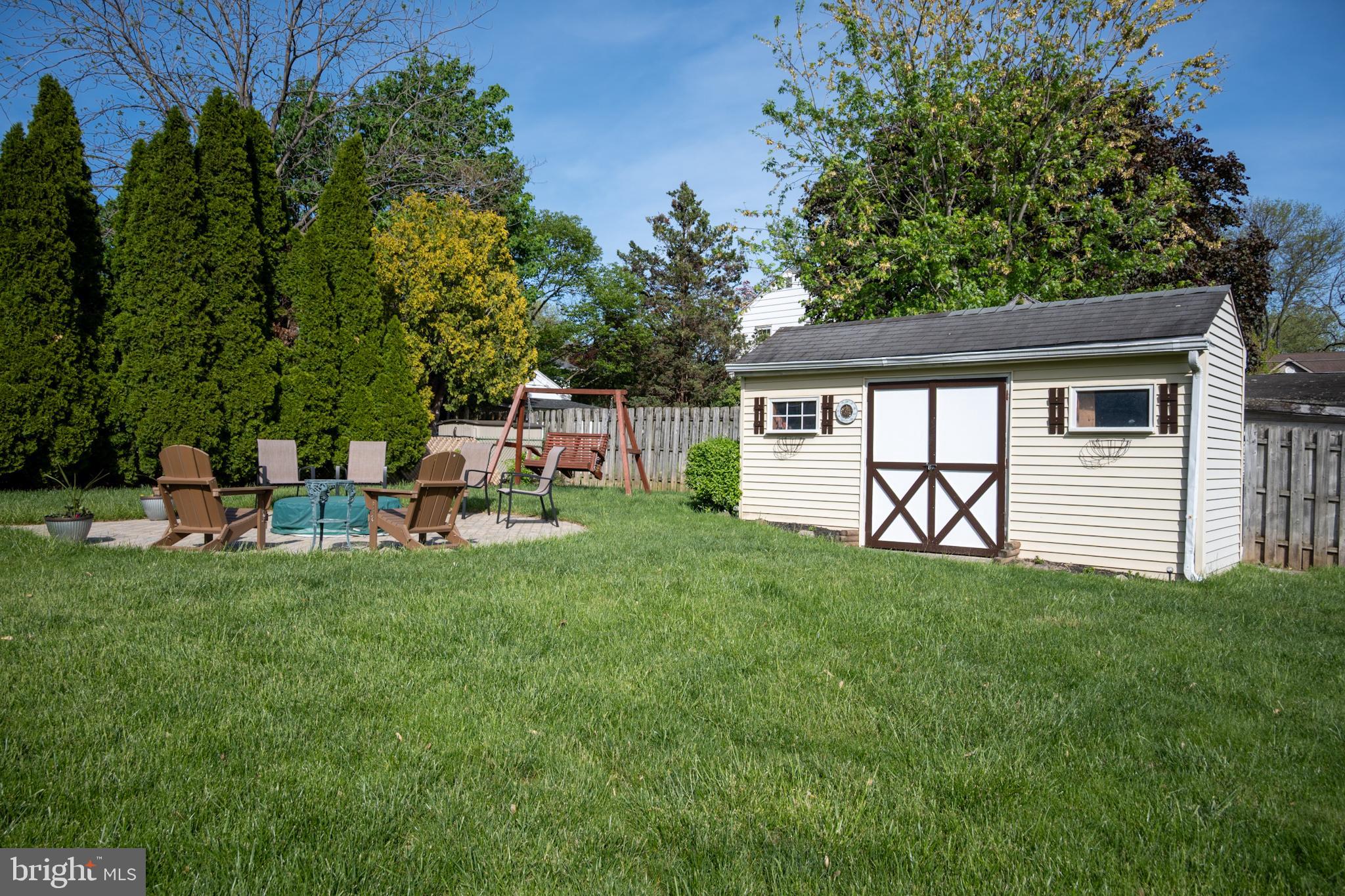 251 LAWNTON ROAD