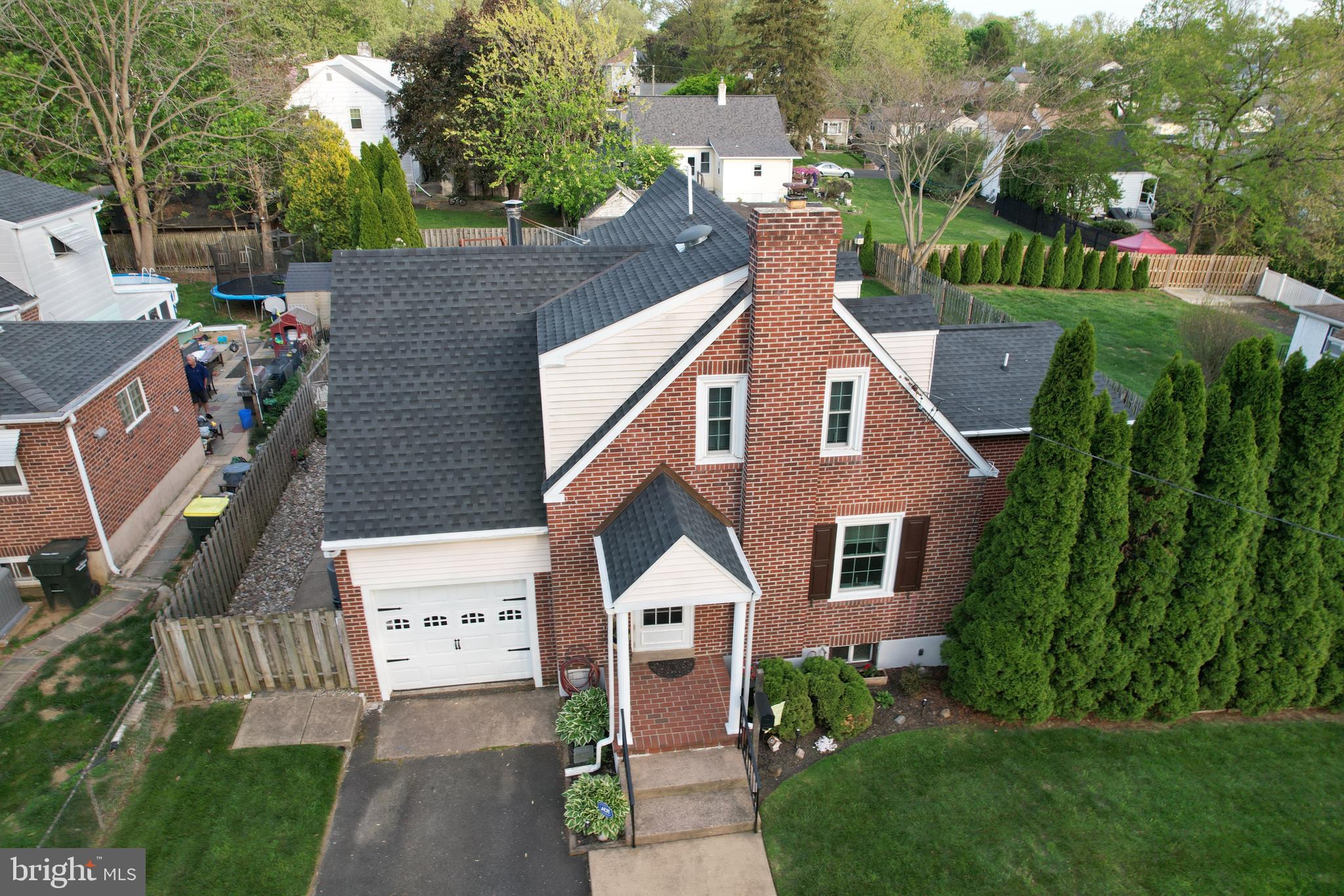 251 LAWNTON ROAD