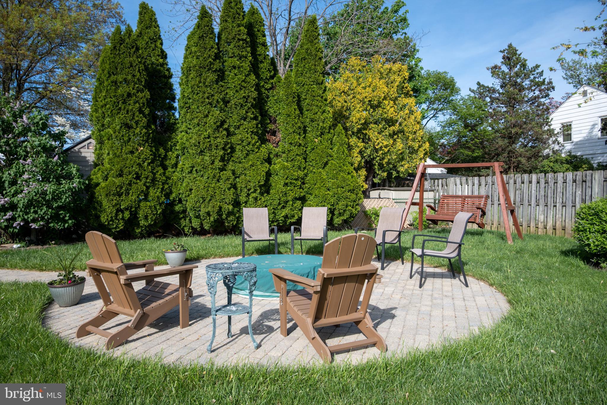 251 LAWNTON ROAD