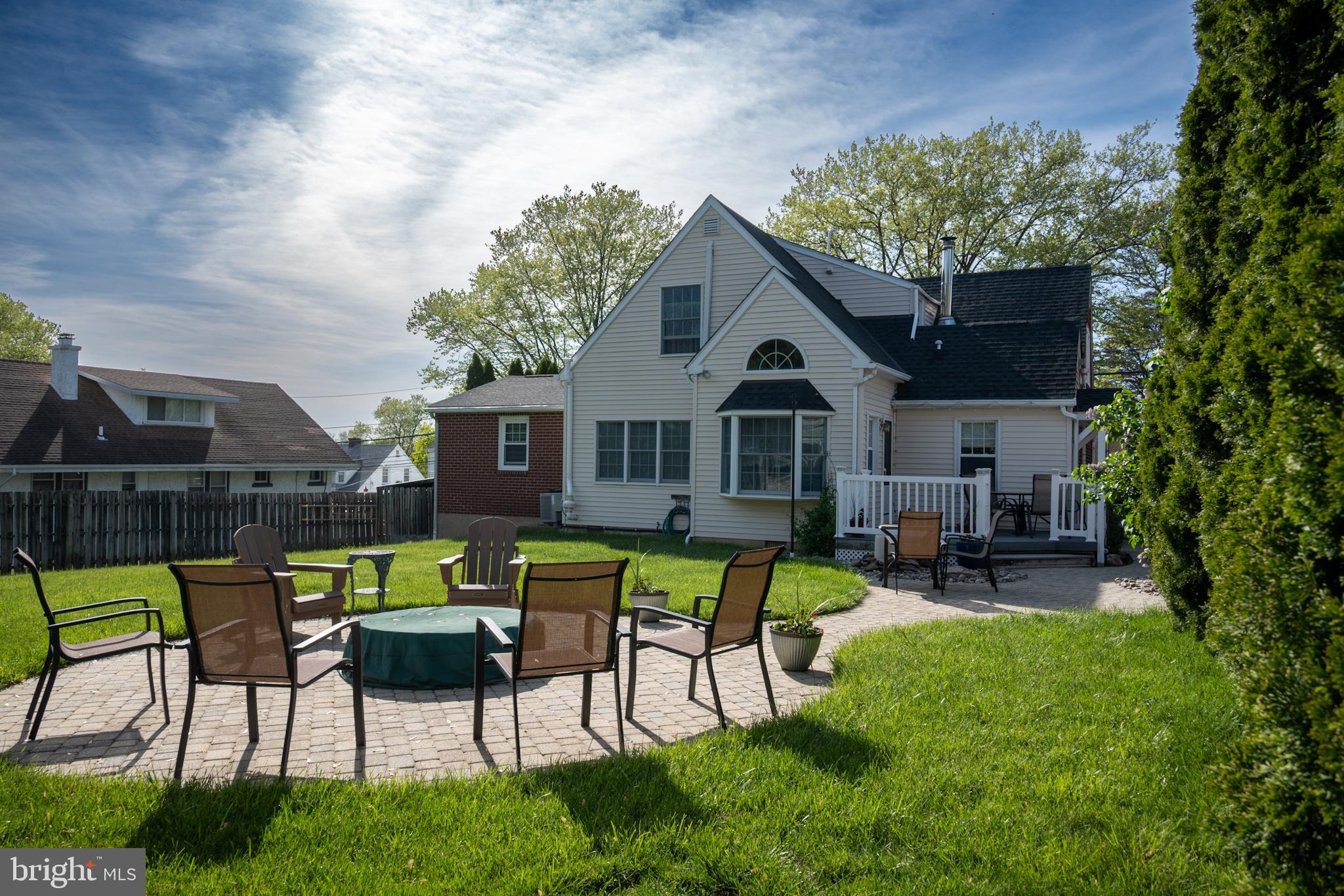 251 LAWNTON ROAD