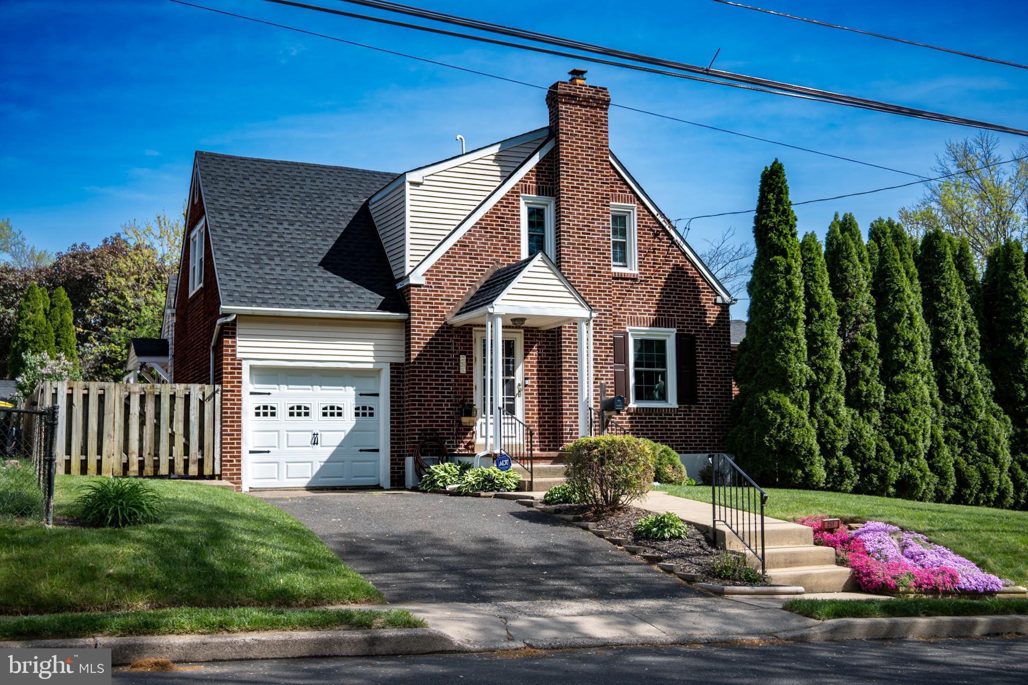 251 LAWNTON ROAD
