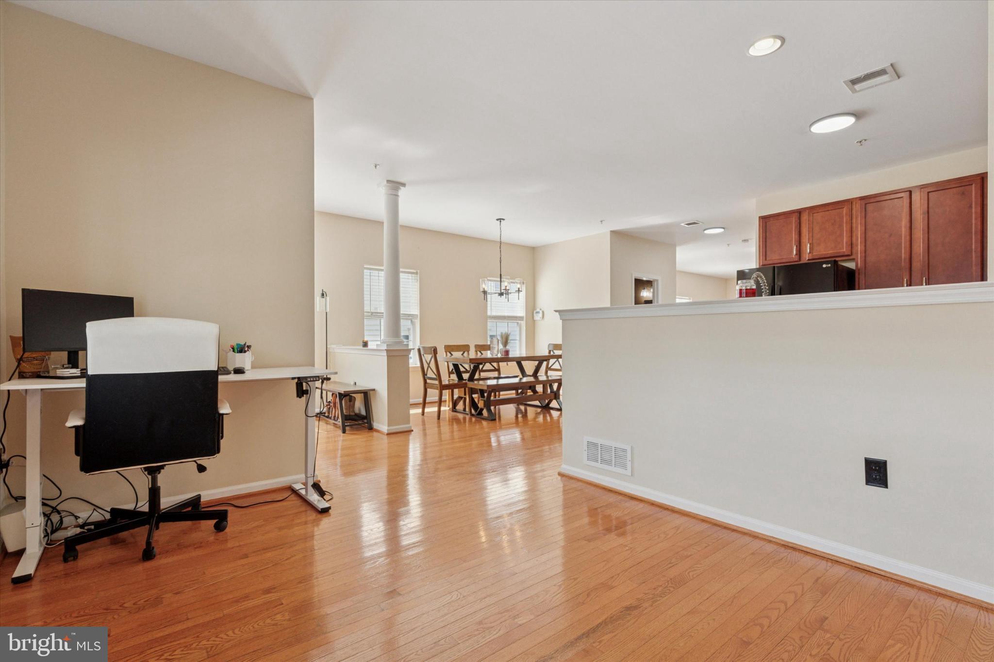 2116 DANVILLE DRIVE