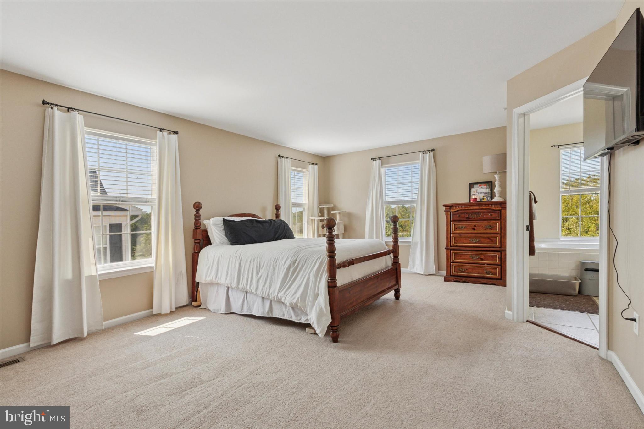2116 DANVILLE DRIVE