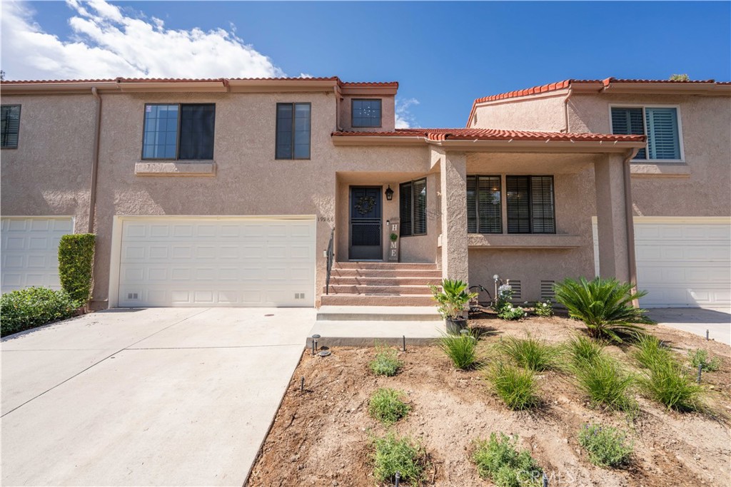 19966 Avenue Of The Oaks