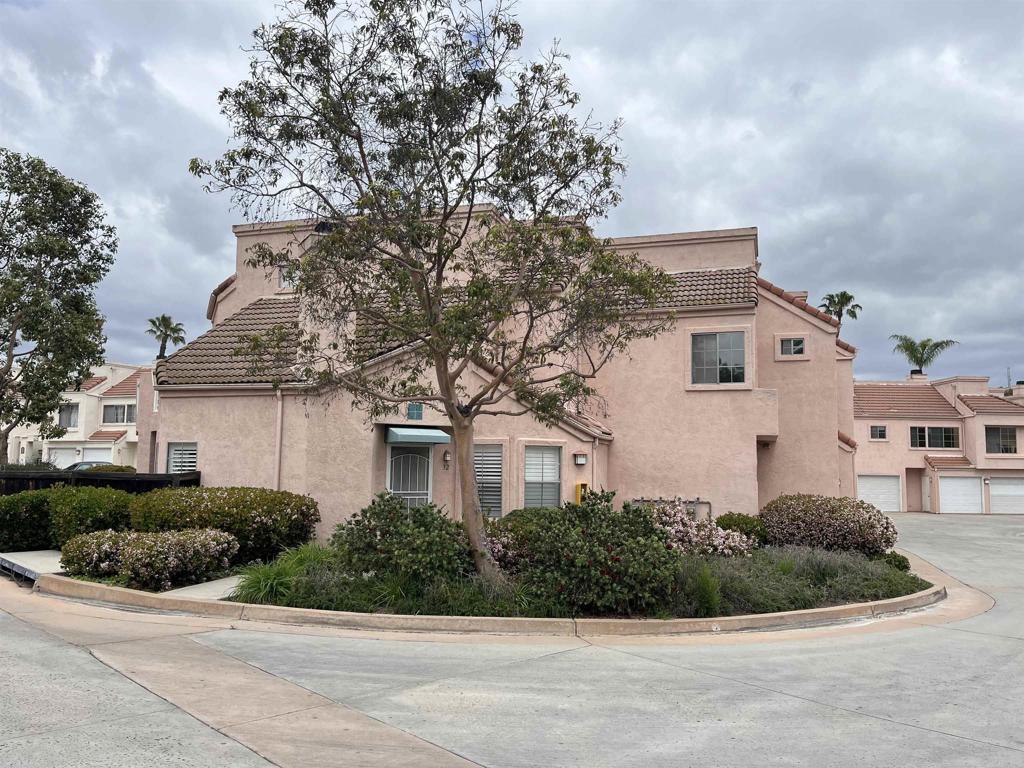 12057 Calle De Leon 32