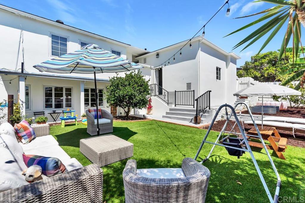 3765 Elliott Street