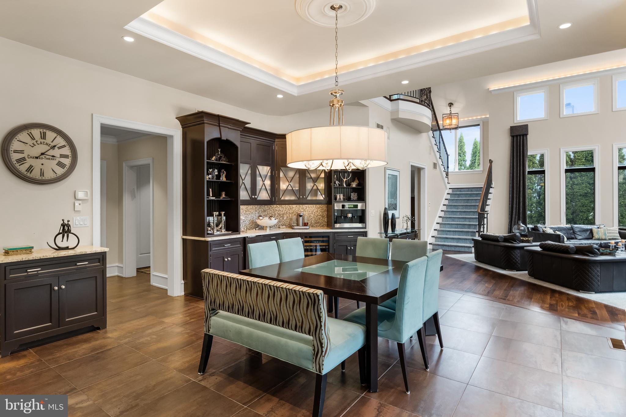 4 Southwood Dr