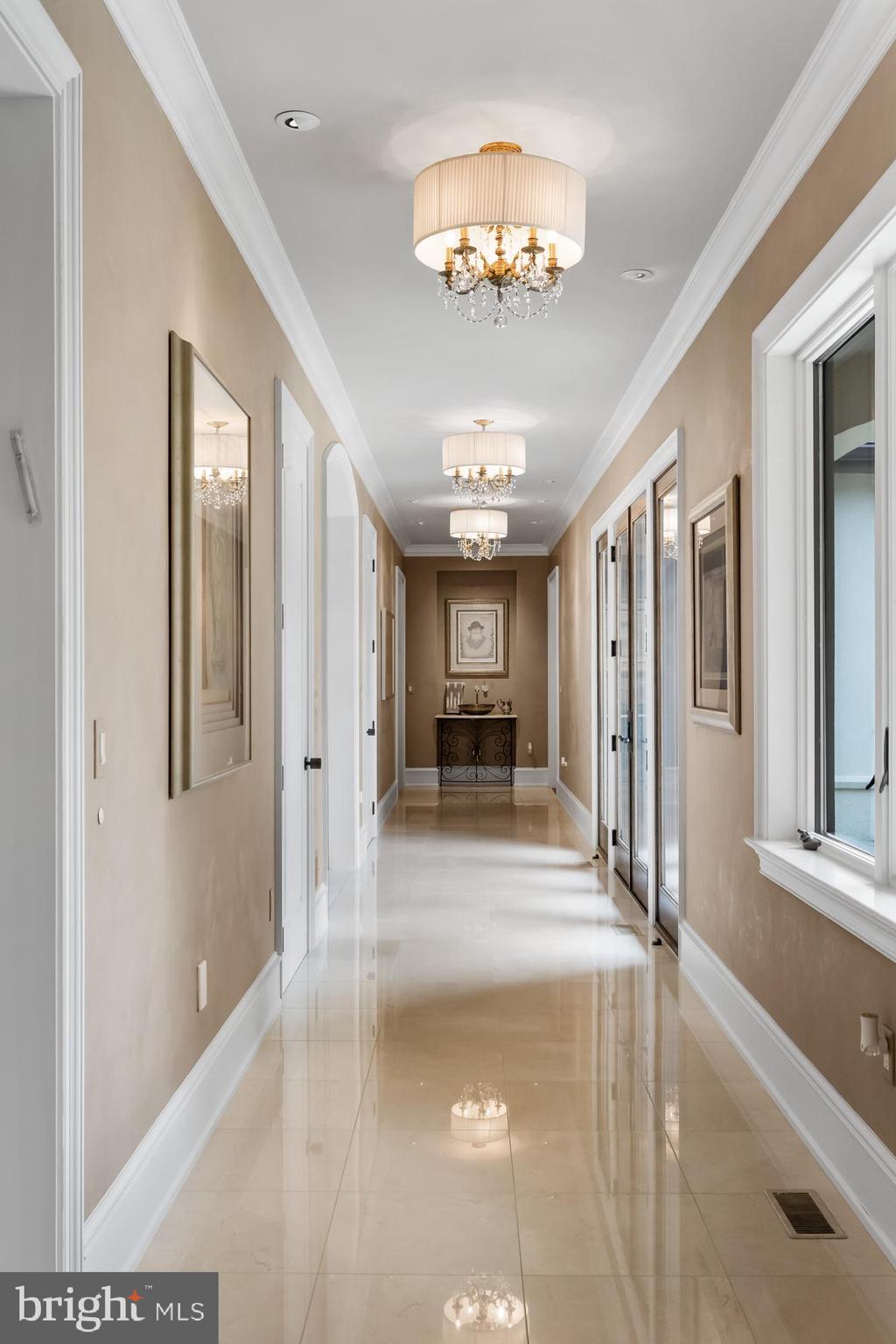 4 Southwood Dr