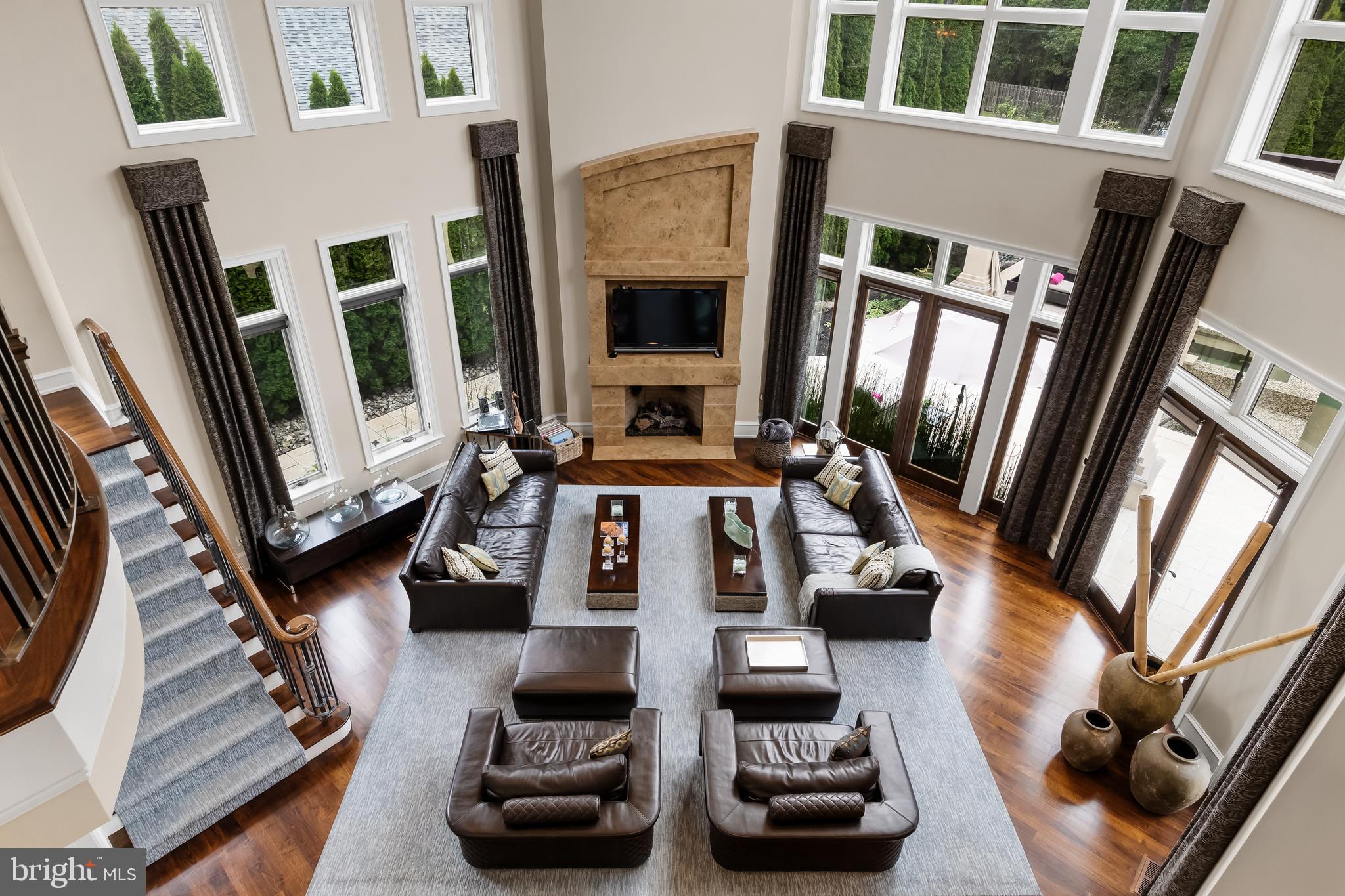 4 Southwood Dr