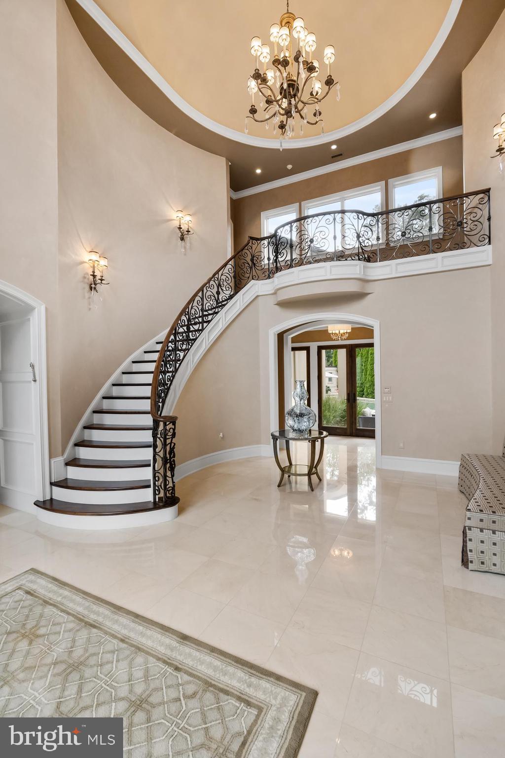 4 Southwood Dr