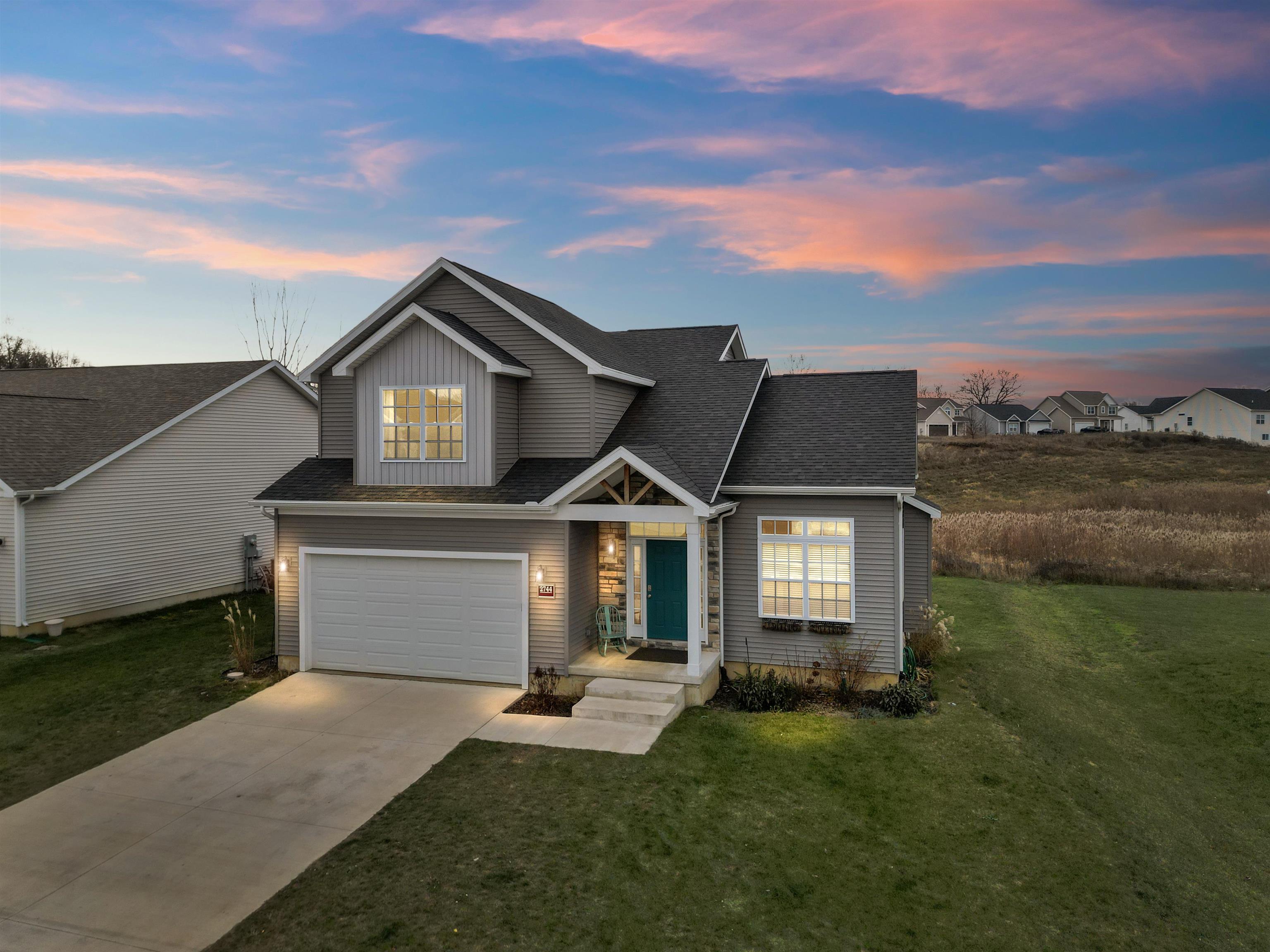 2744 Pine Cone Lane