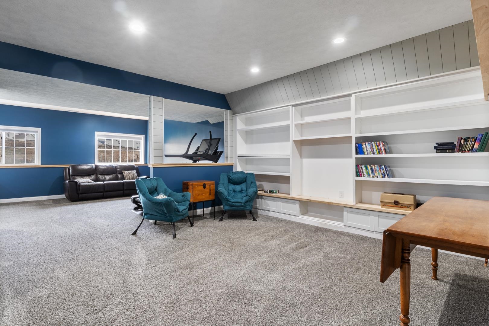 2744 Pine Cone Lane