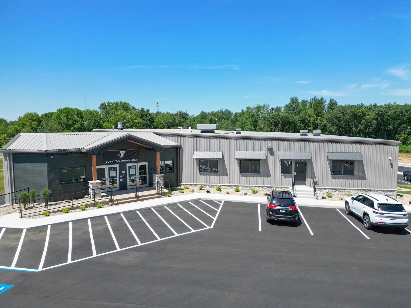 590 W Main Street