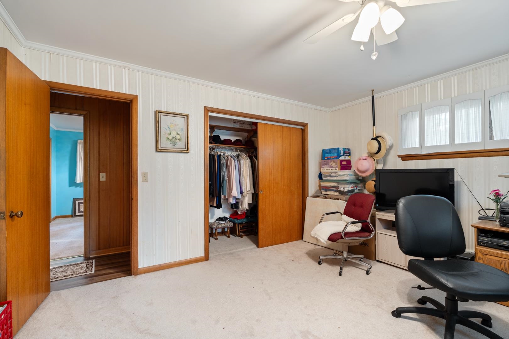1201 Edgewood Drive