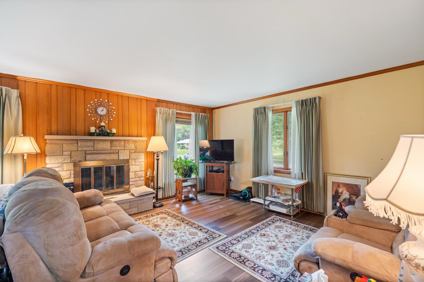 1201 Edgewood Drive