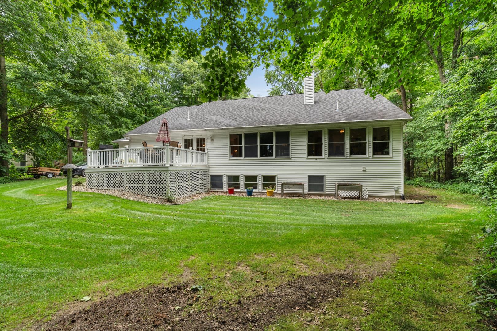3429 W Doe Court