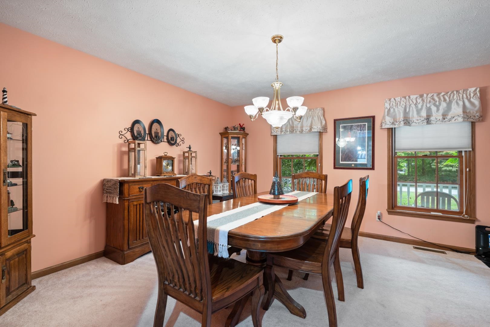 3429 W Doe Court