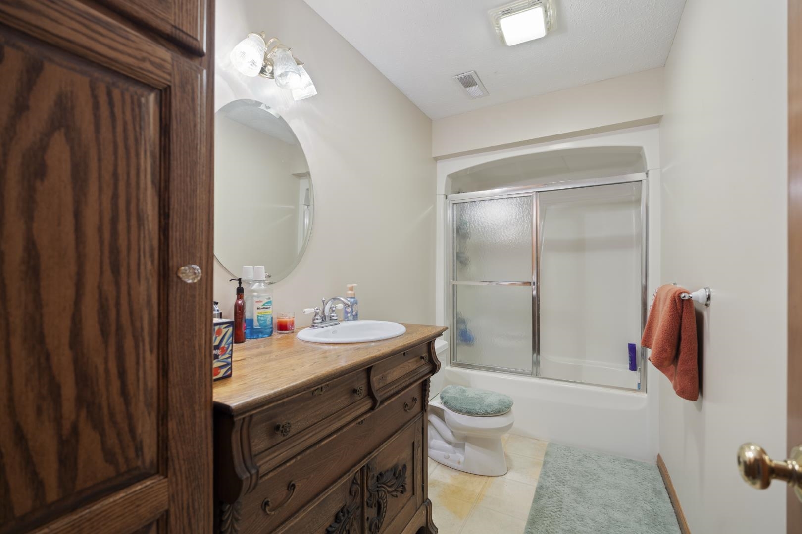 3429 W Doe Court