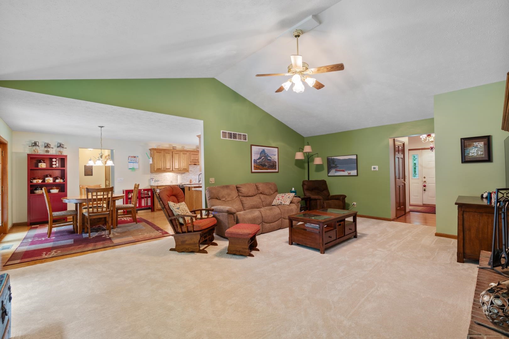 3429 W Doe Court