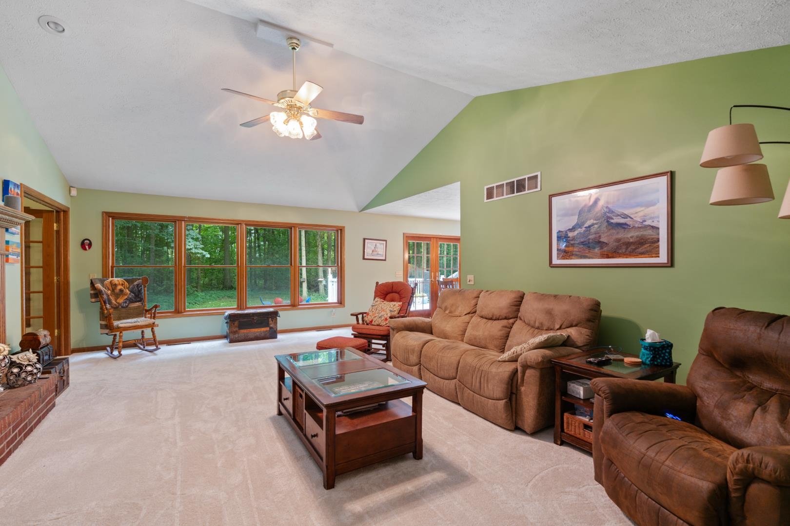 3429 W Doe Court