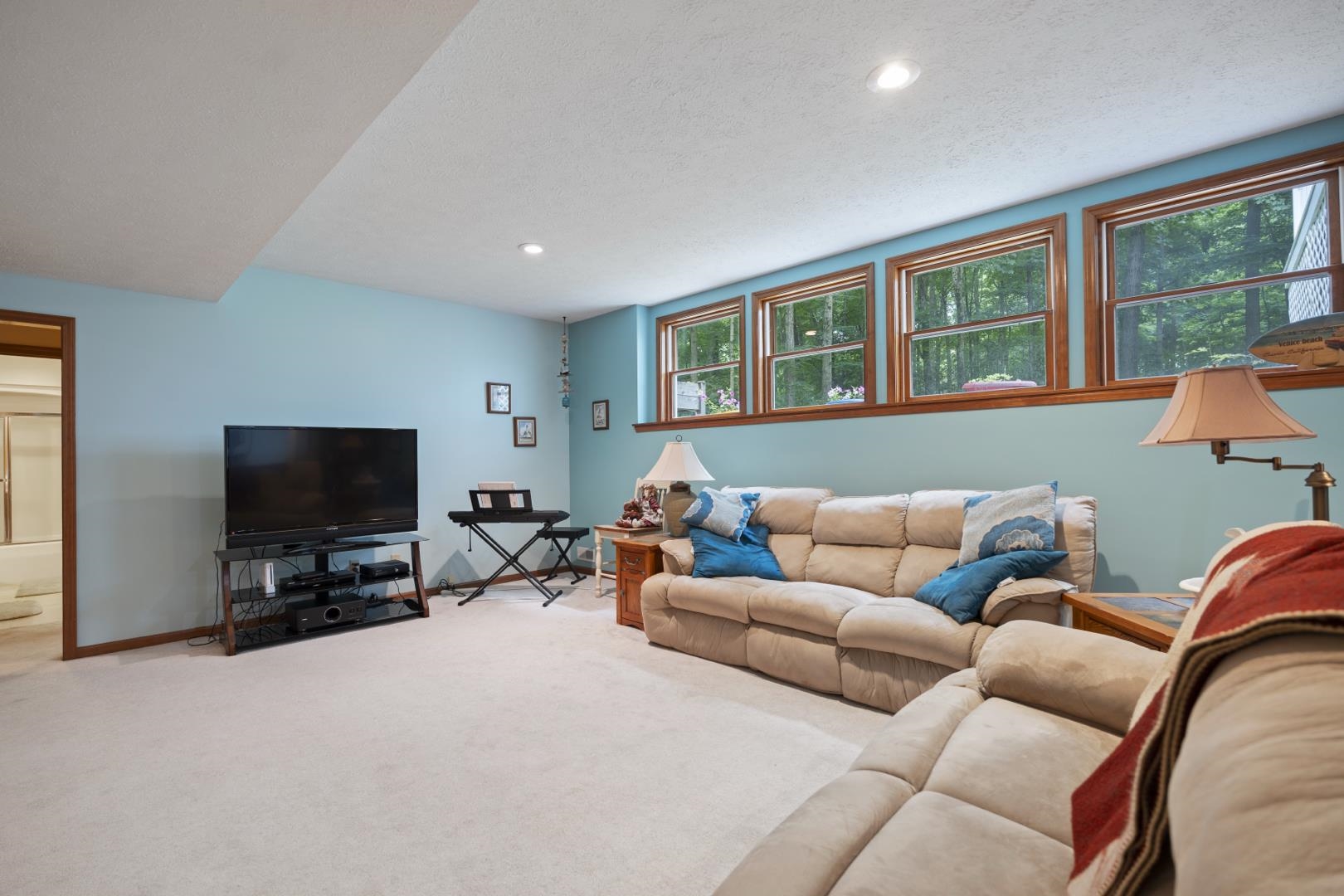 3429 W Doe Court