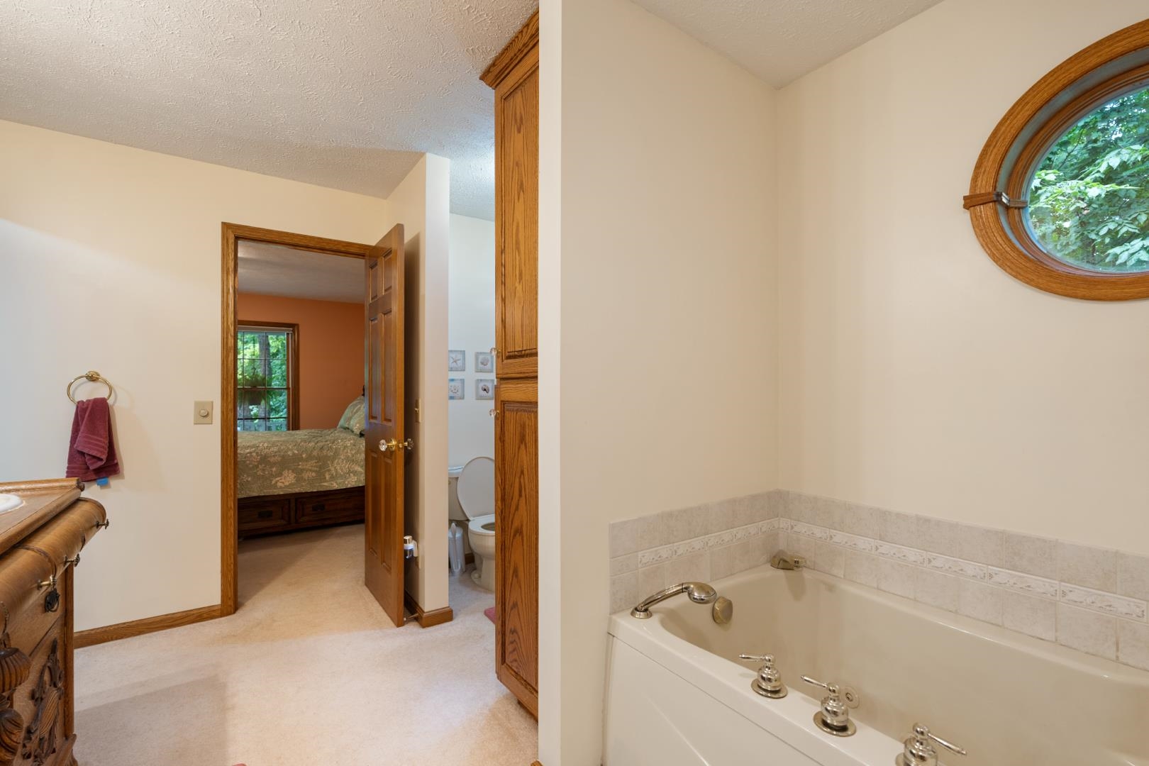 3429 W Doe Court