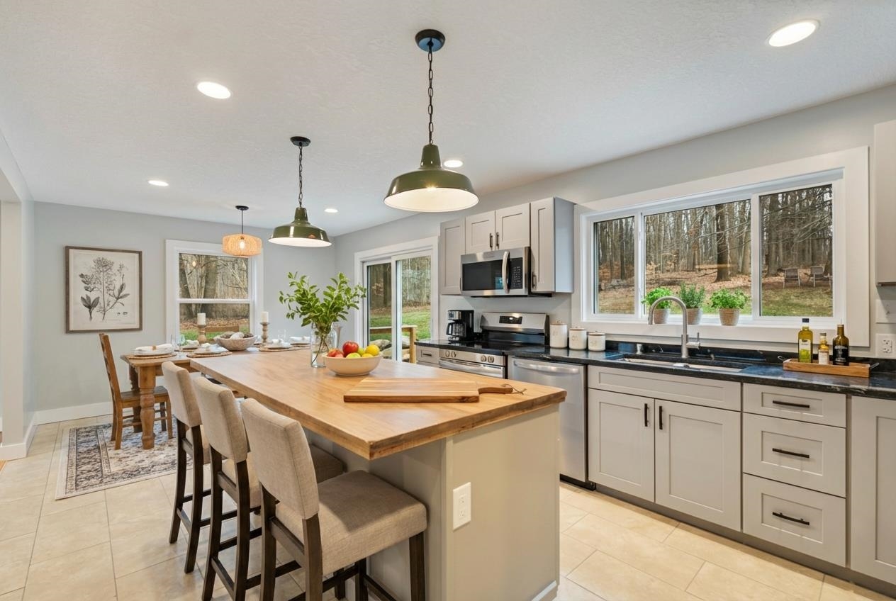 6958 N Kalorama Road