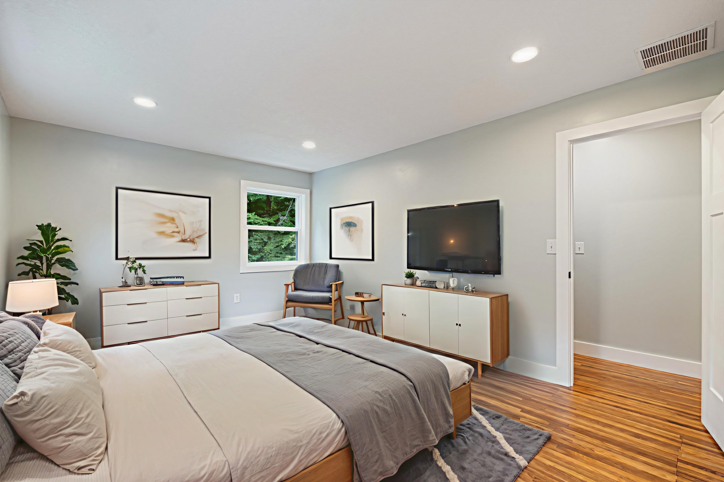 6958 N Kalorama Road