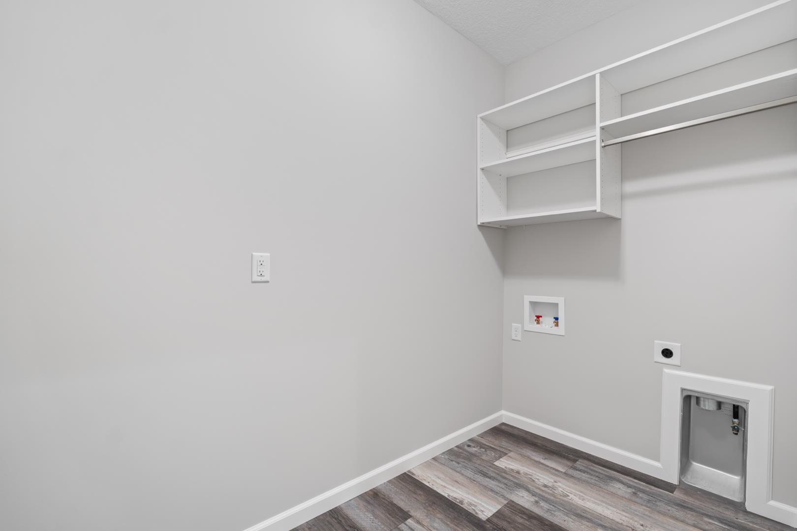 150 Wagon Wheel Drive