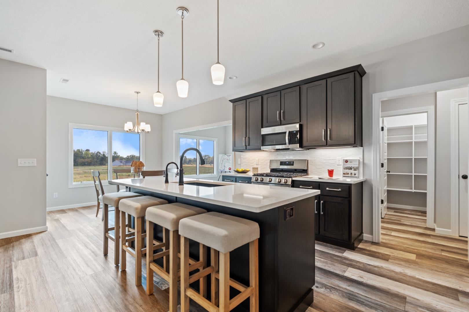 150 Wagon Wheel Drive