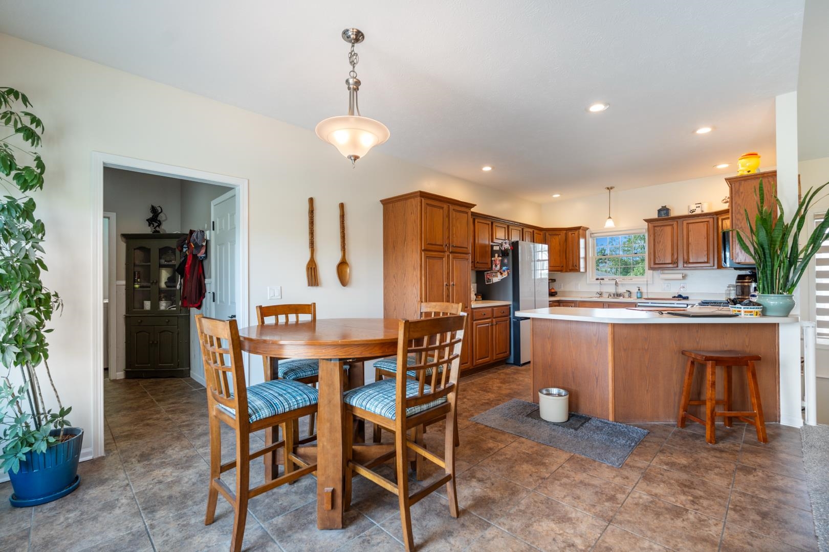 3320 N Royal Oak Court