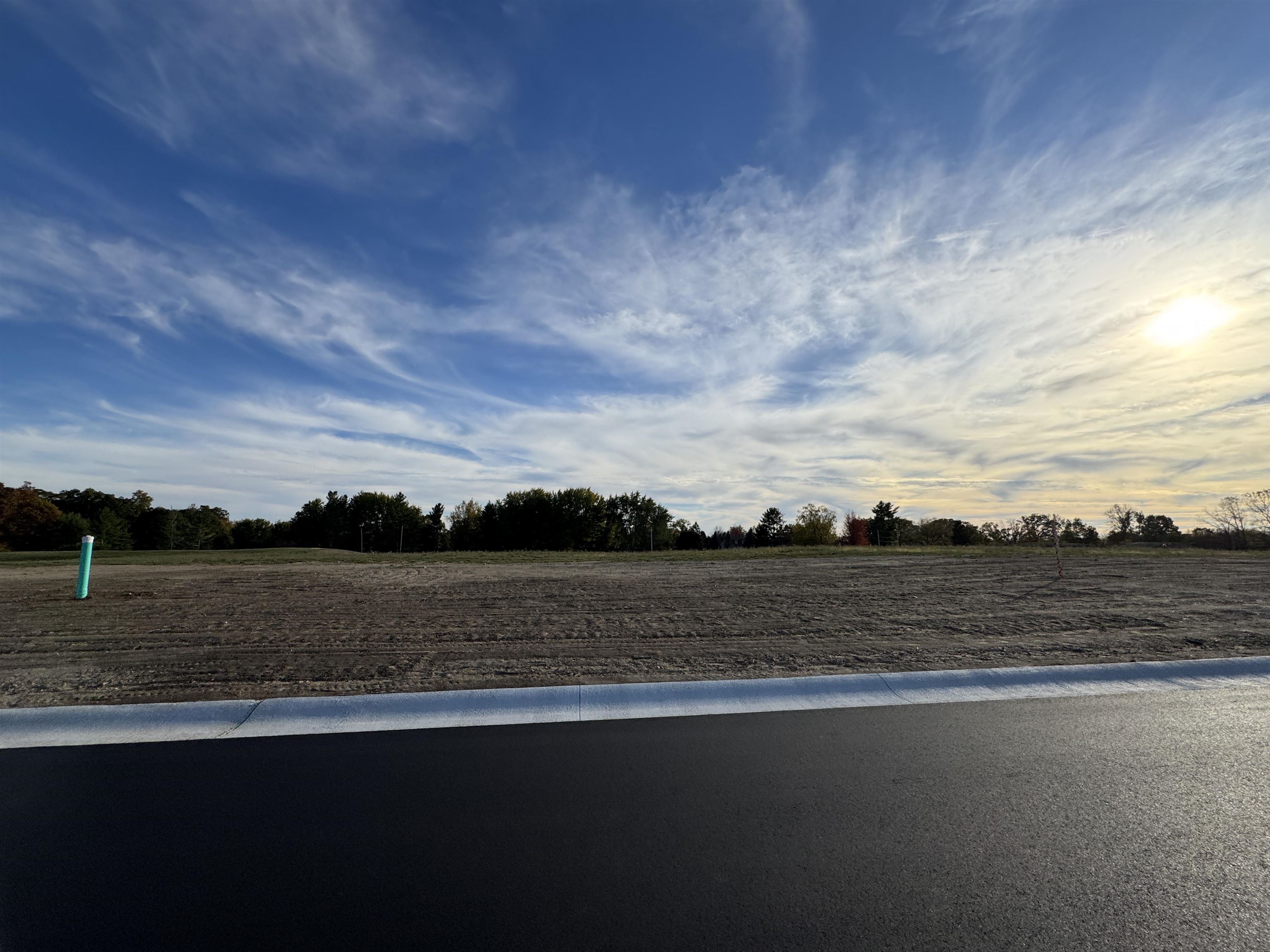 Lot 27 Tippy View Drive Unit: 27