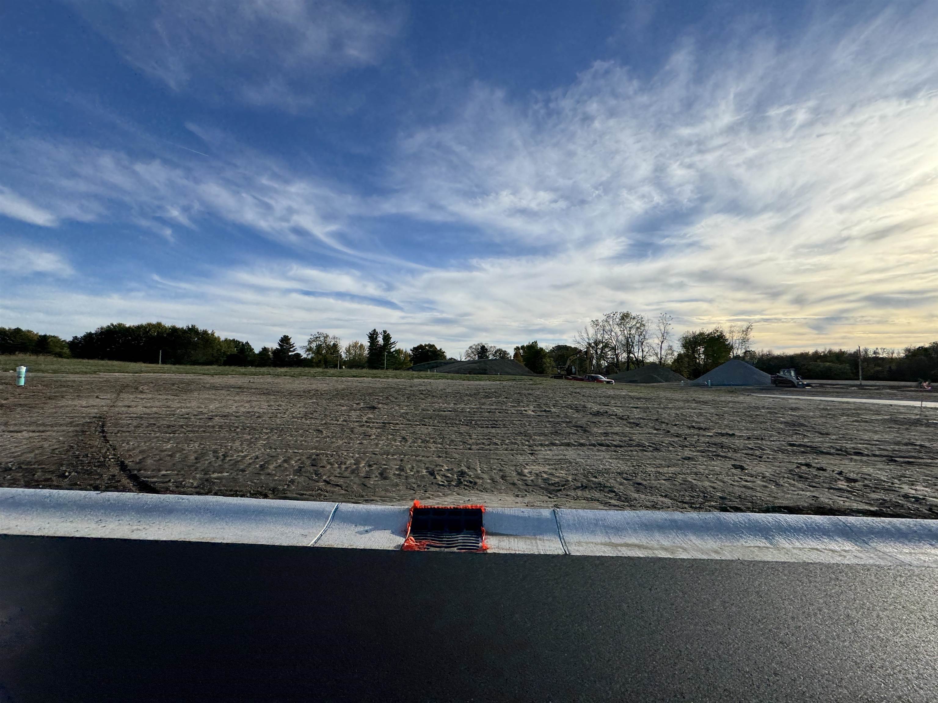 Lot 40 Tippy View Drive Unit: 40