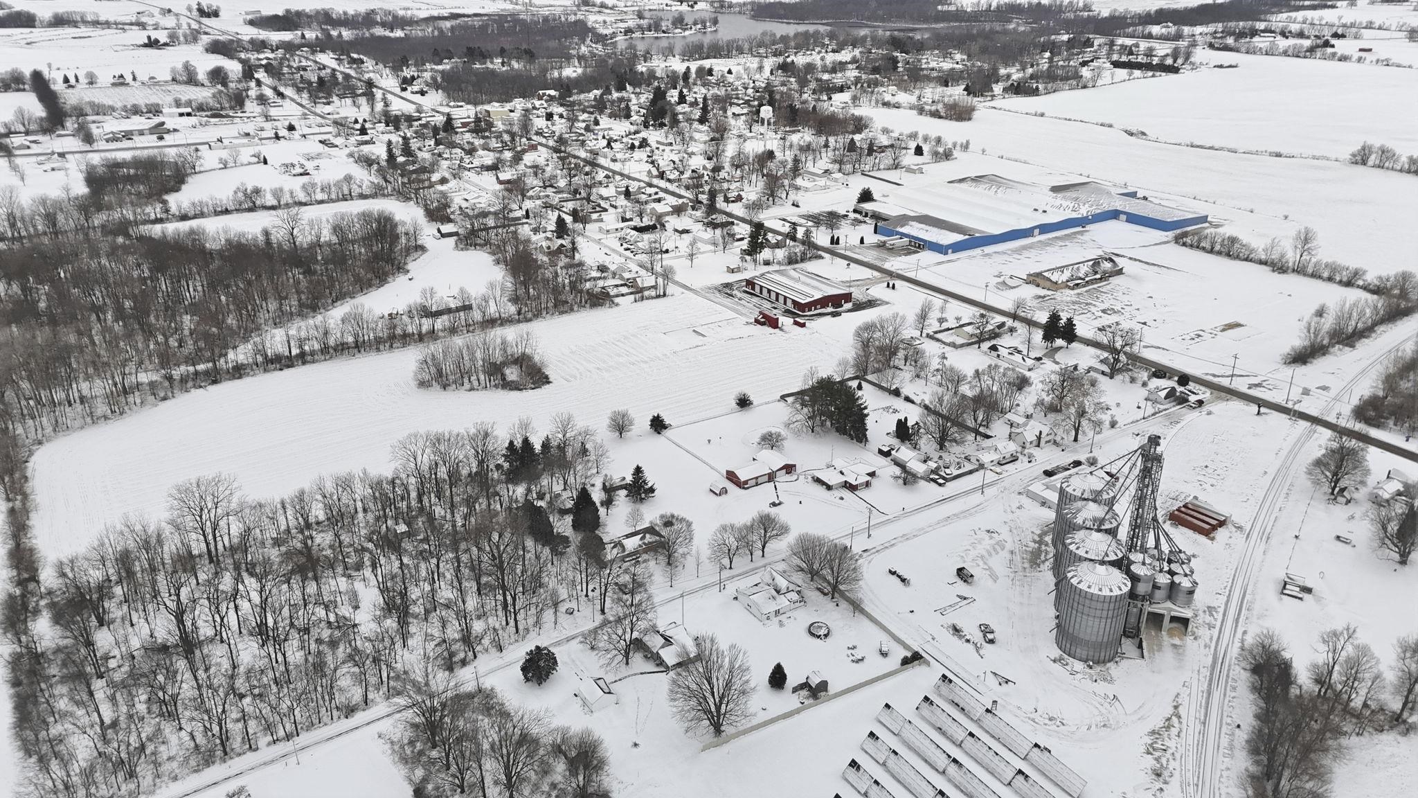 11184 S 250 West Road