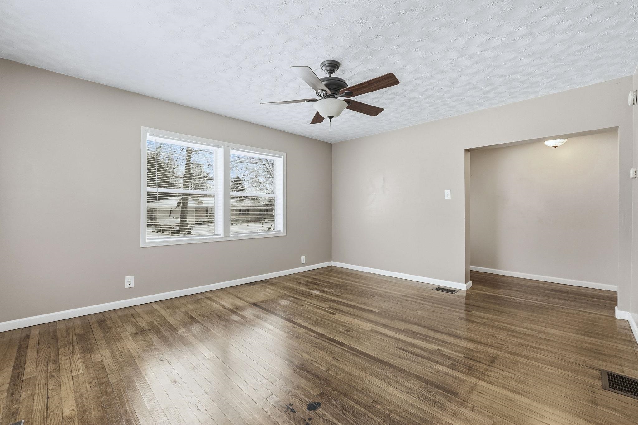 11184 S 250 West Road