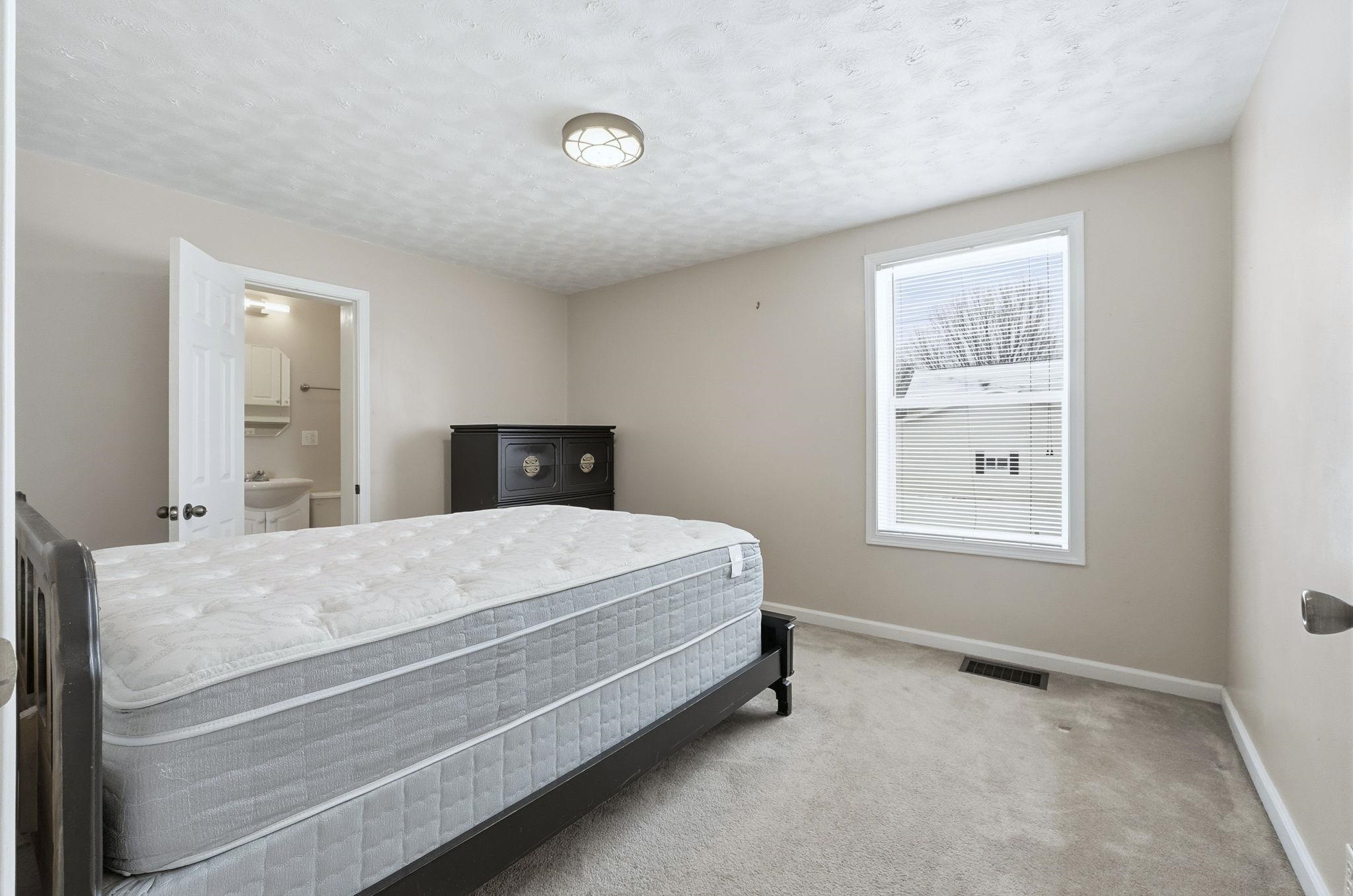 11184 S 250 West Road