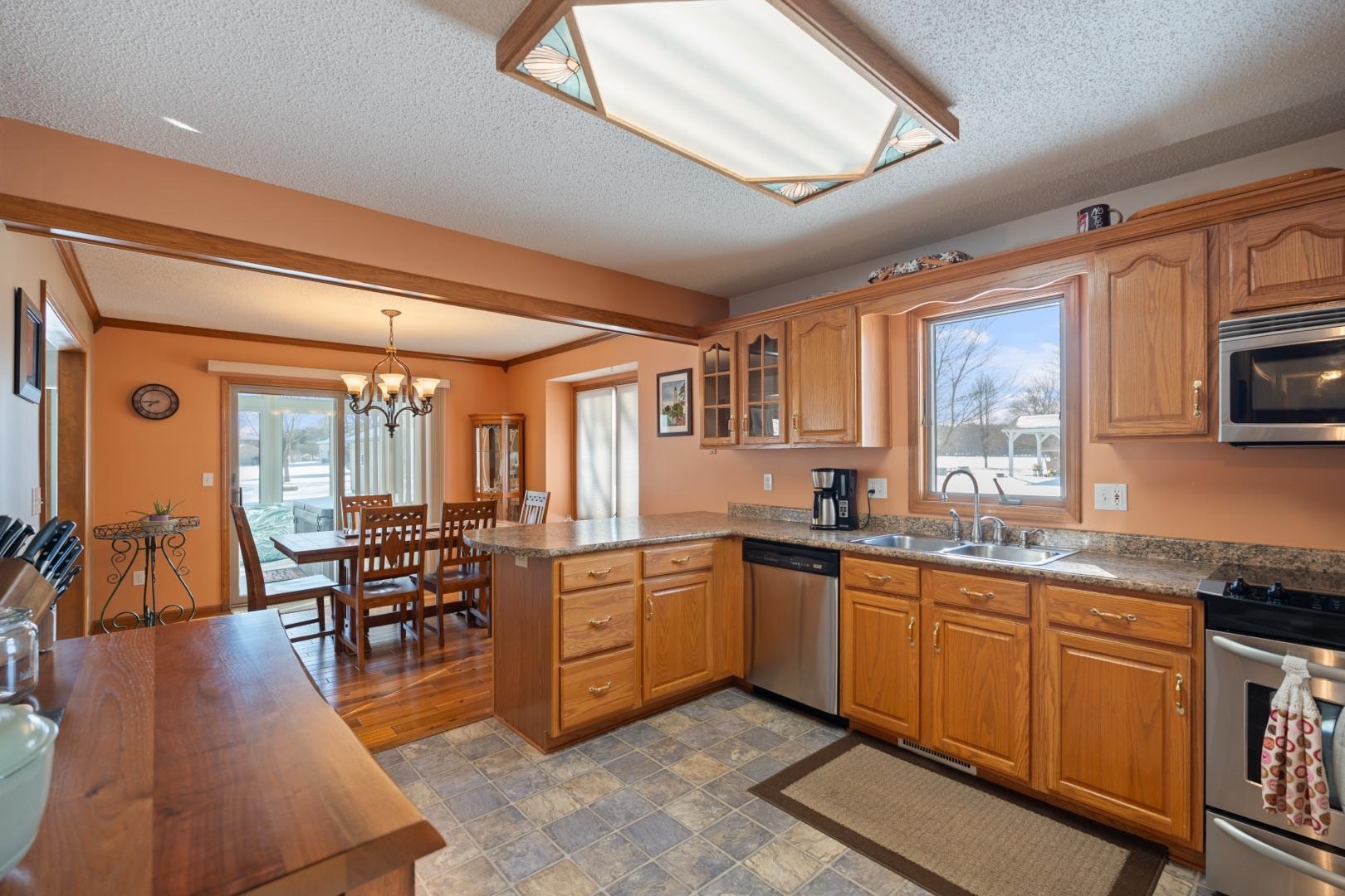 5056 N Dovewood Trail