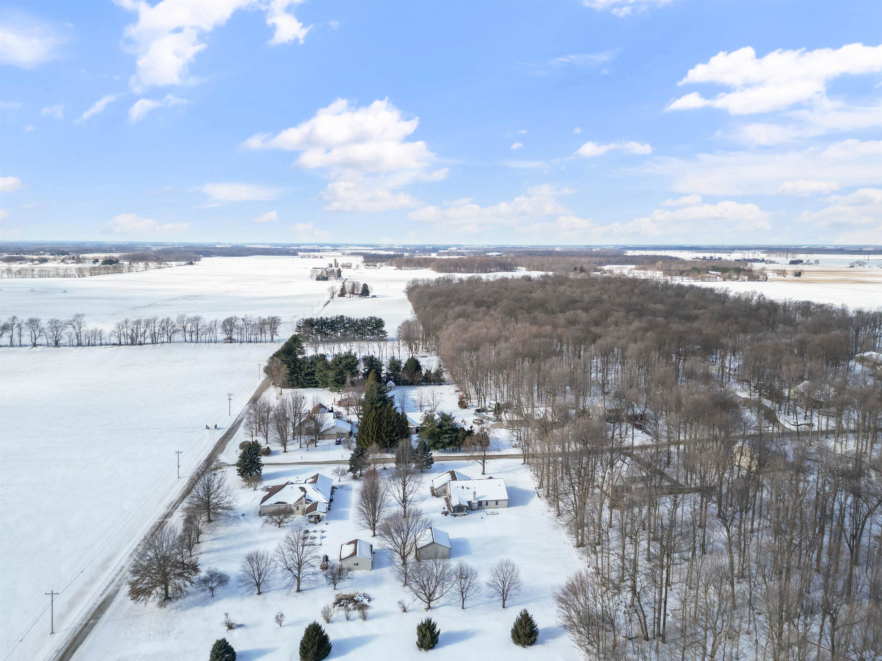 5056 N Dovewood Trail