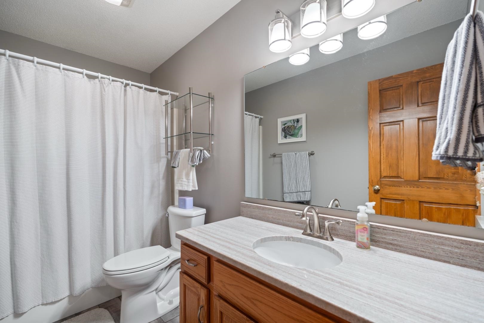 5056 N Dovewood Trail