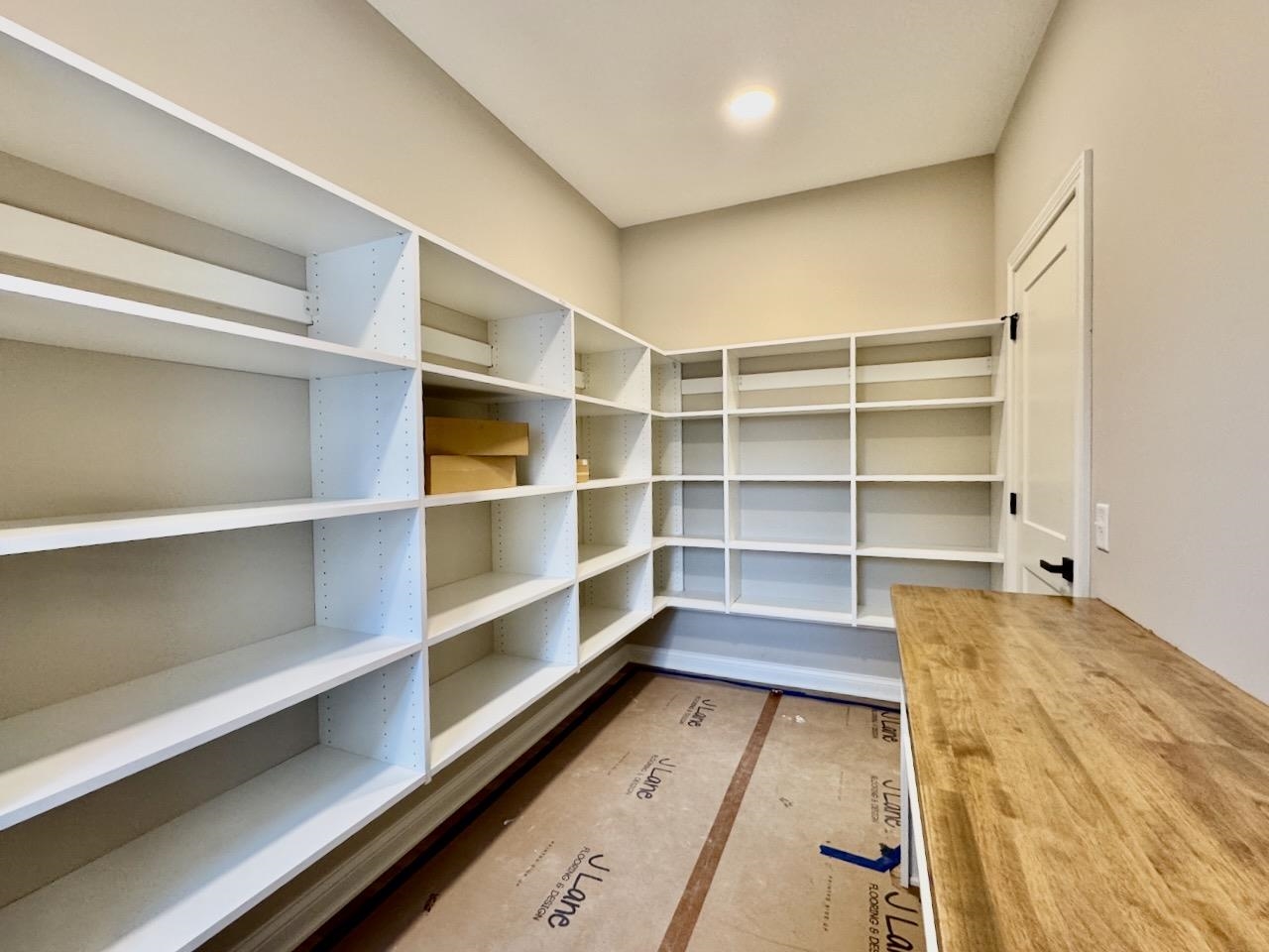 2252 Highlander Drive