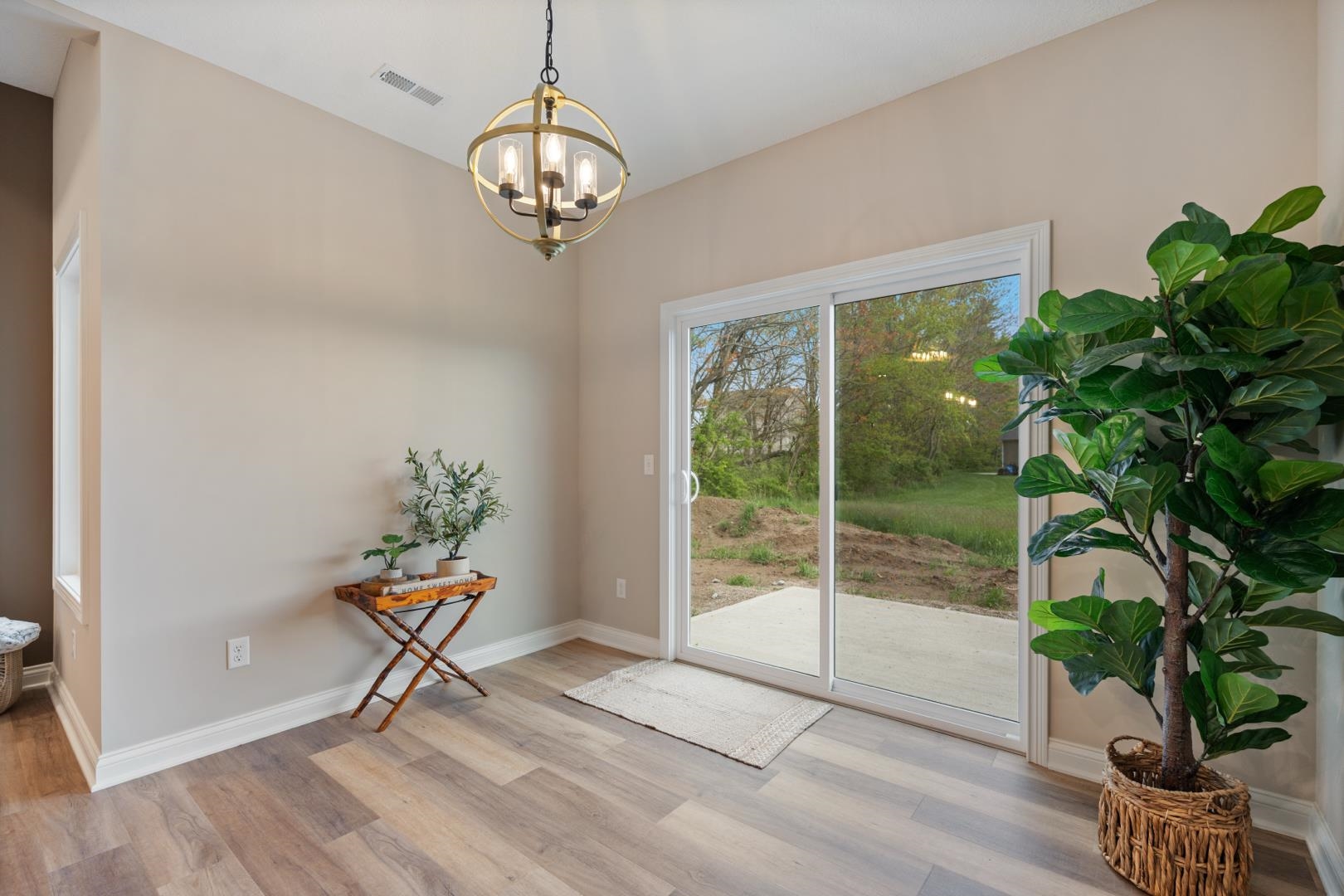 2252 Highlander Drive