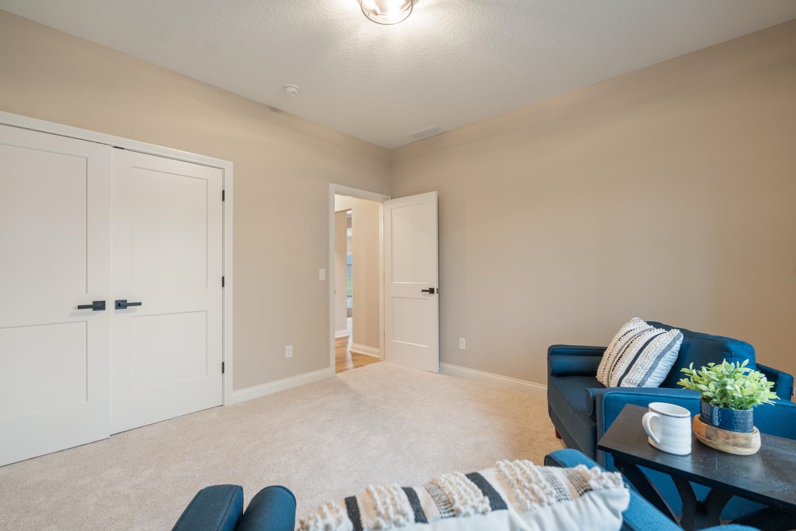 2252 Highlander Drive