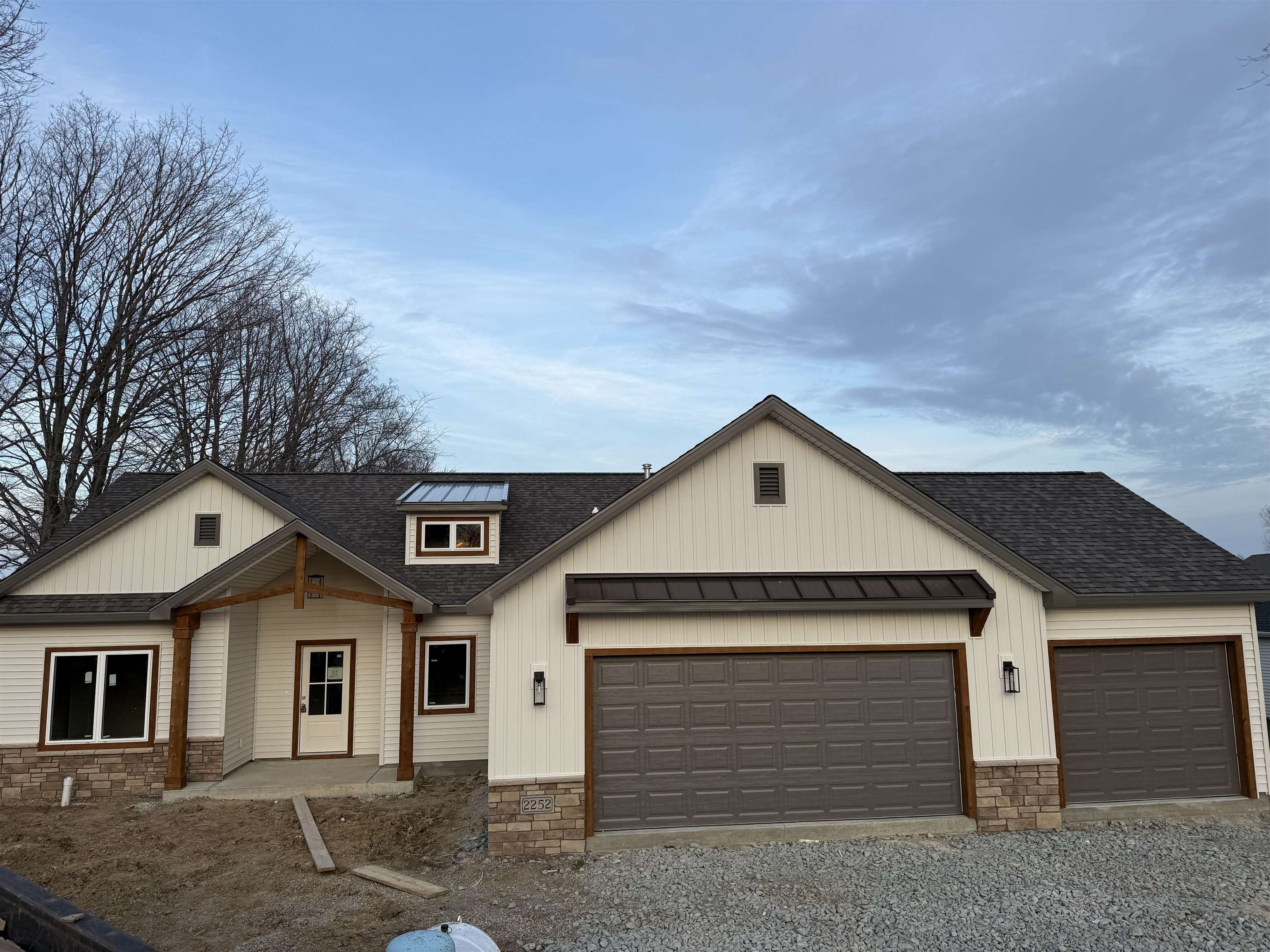 2252 Highlander Drive