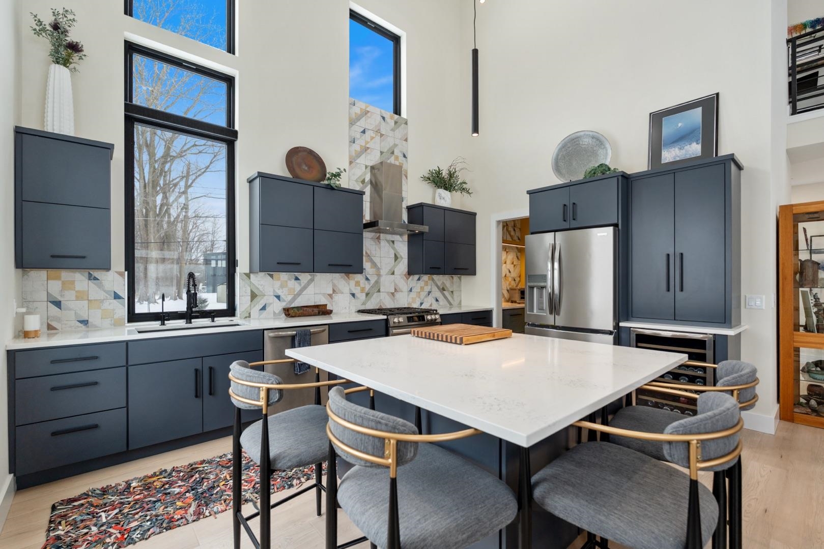 1101 Country Club Lane