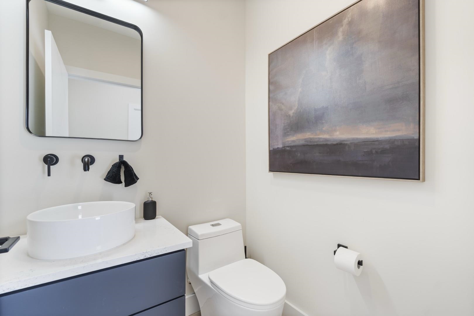 1101 Country Club Lane