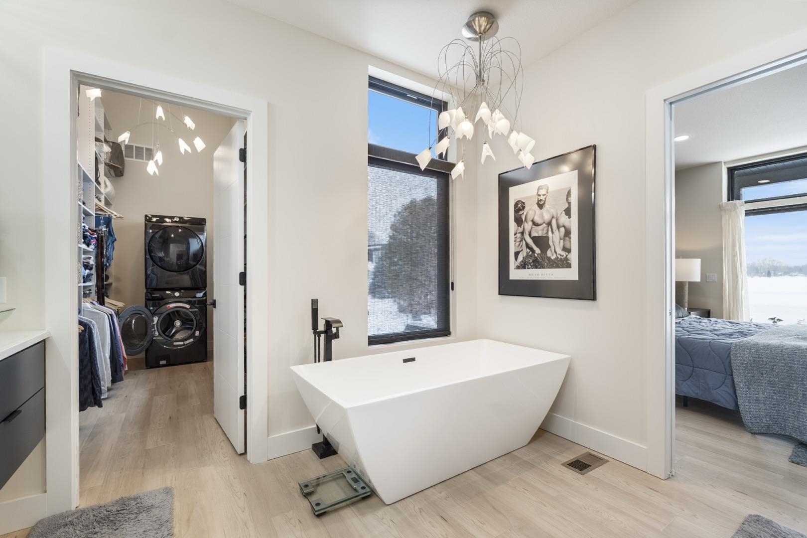 1101 Country Club Lane