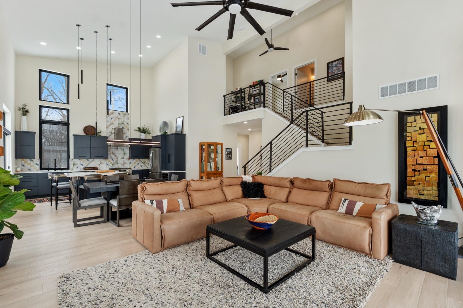 1101 Country Club Lane