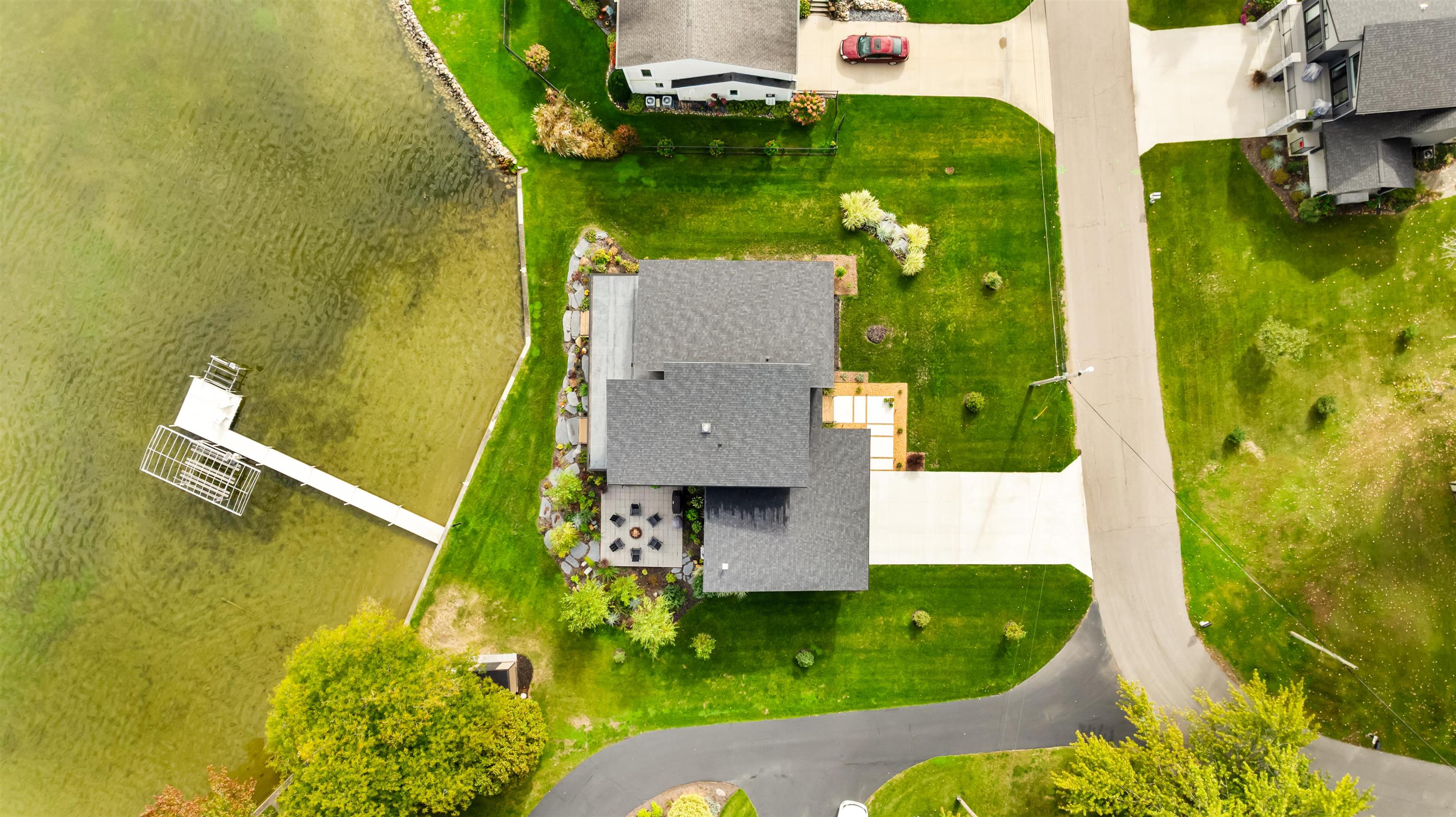 1101 Country Club Lane